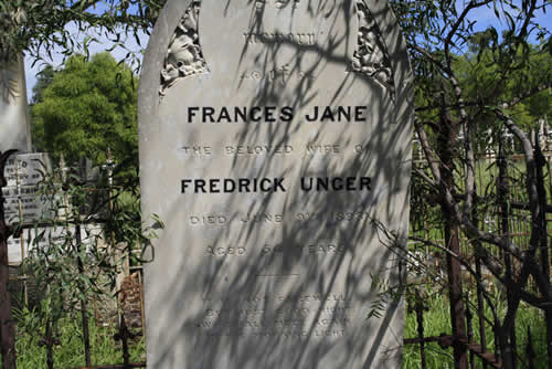 Burial Tombstone Image - default