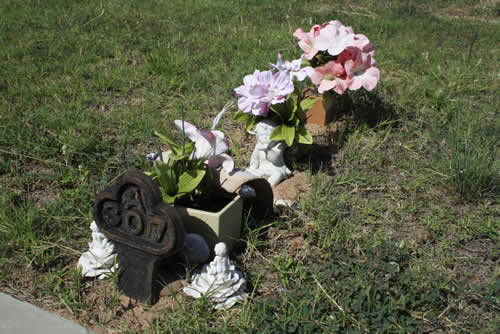 Burial Tombstone Image - default