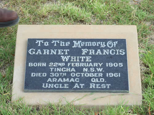 Burial Tombstone Image - default